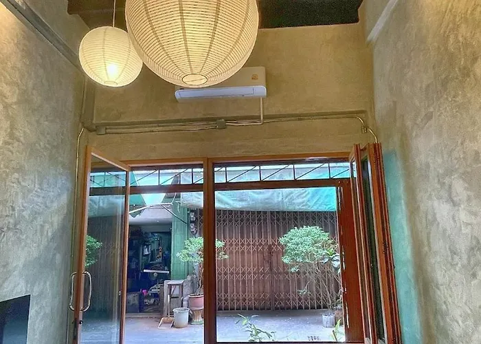 Bann Taladnoi Apartment